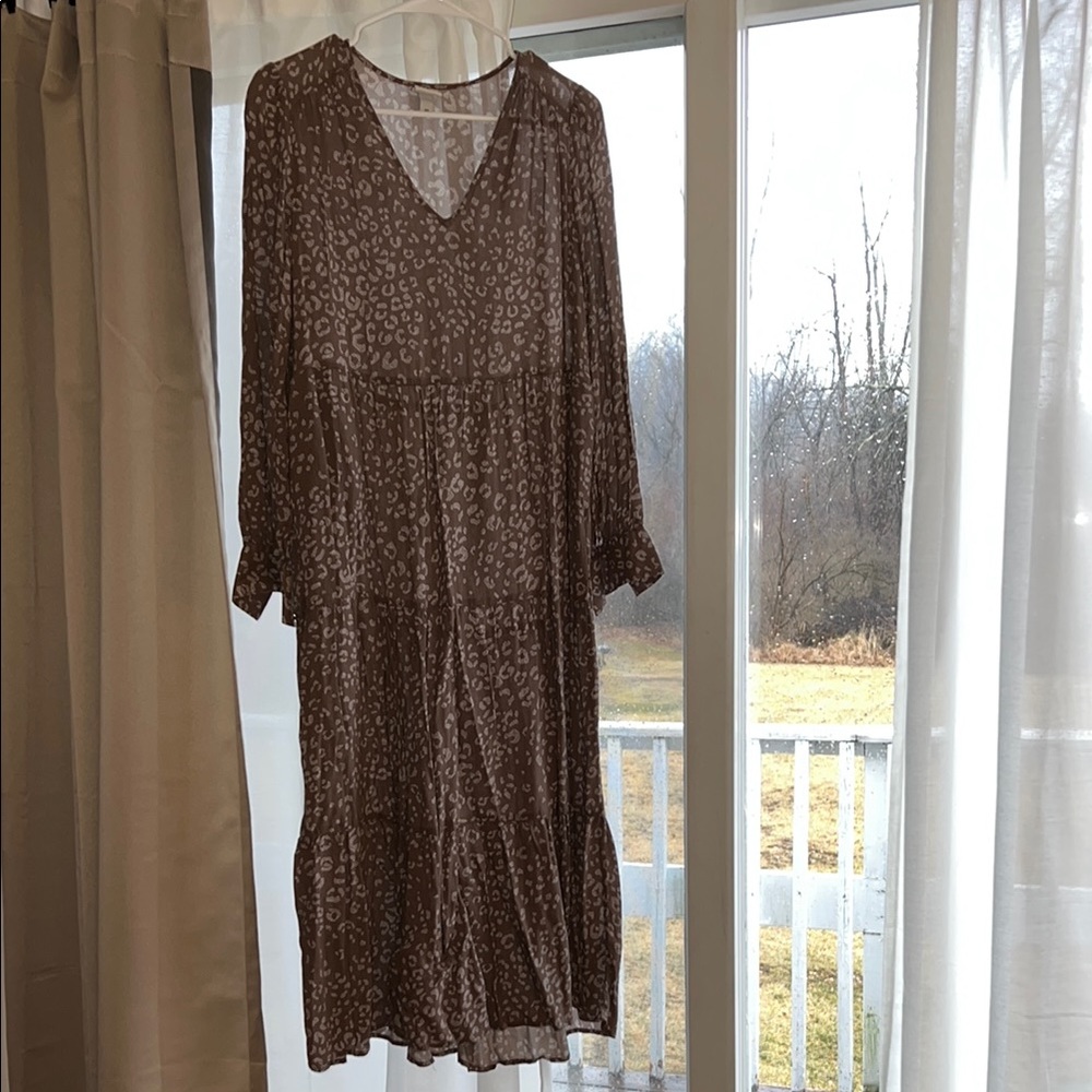 Flowy Brown Leopard Print Maxi Dress